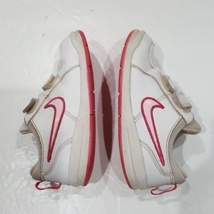 Nike girls shoes size 10